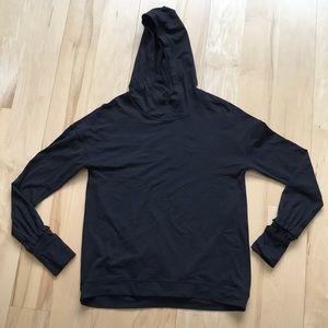 Lululemon long sleeved top with hood
